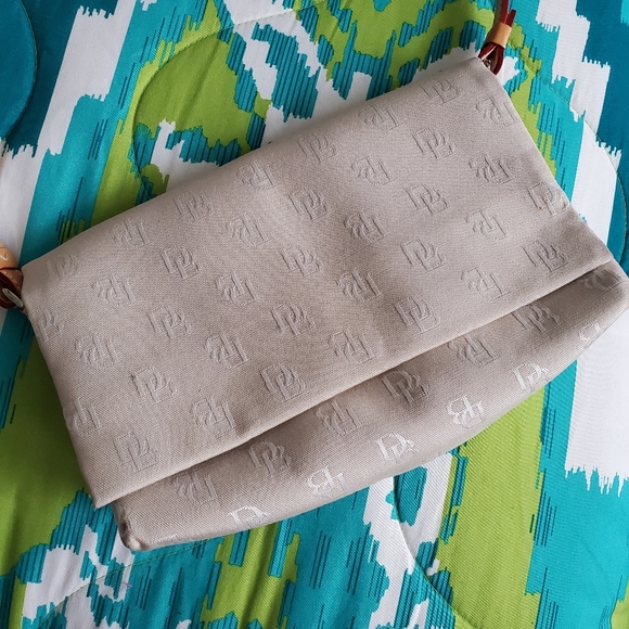 Dooney & bourke - Picture 2 of 6